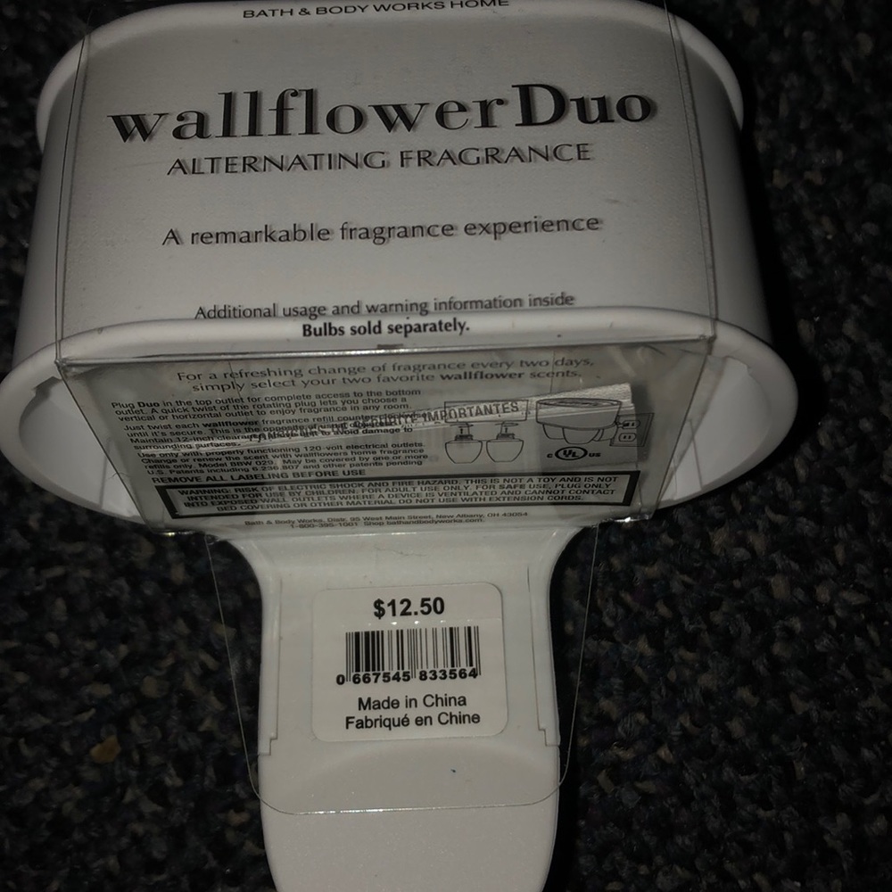 Wallflower plug in duo